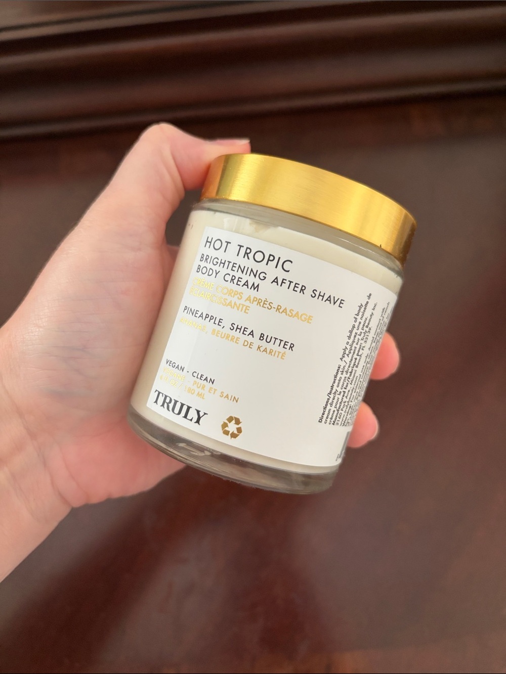 TRULY Brightening After Shave Body Cream – White Jar with Gold Lid